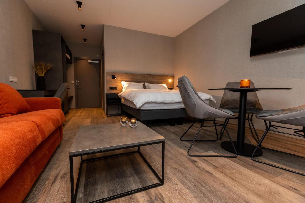 Hotel Halond Akureyri Bagian luar foto